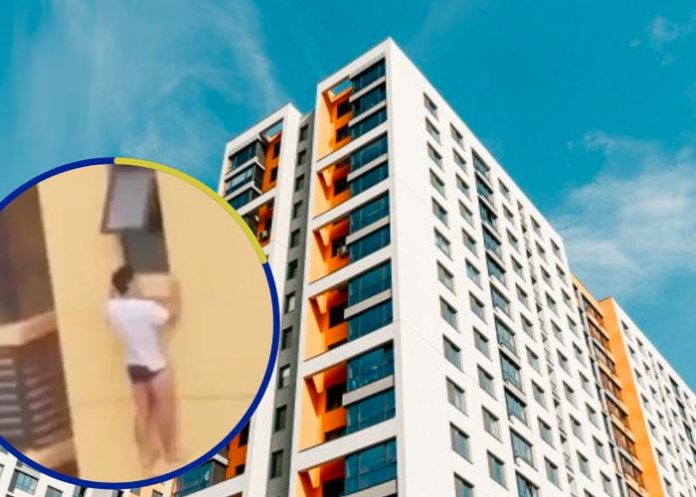 Hombre infiel sale por la ventana de un edificio 