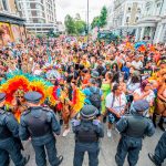 Asesinato, heridos y agresión sexual: resultados de un carnaval en Gran Bretaña Asesinato, heridos y agresión sexual: resultados de un carnaval en Gran Bretaña