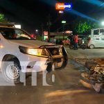 Choque entre un vehículo y motocicleta deja tres lesionados en Juigalpa Choque entre un vehículo y motocicleta deja tres lesionados en Juigalpa