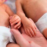 ¿Pensión doble? Mujer brasileña da a luz a mellizos de padres diferentes Mujer brasileña da a luz a mellizos de padres diferentes