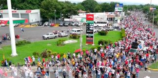 Realizan caminata en barrios de Managua en saludo a las fiestas patrias