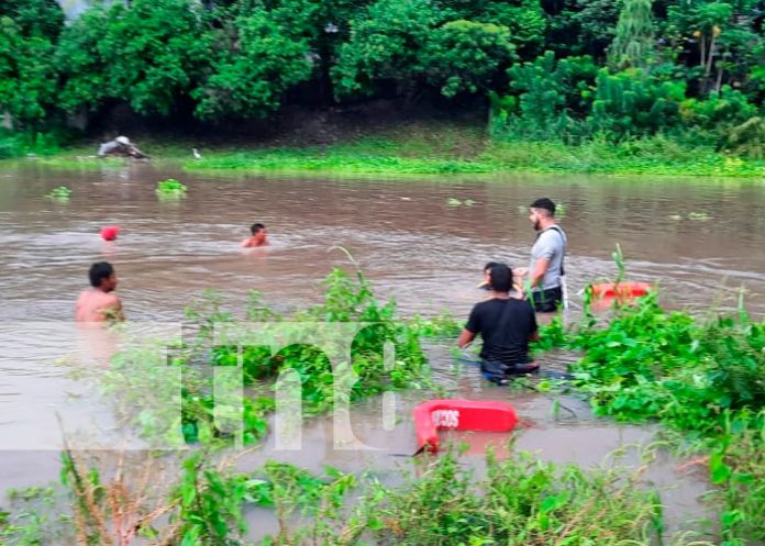 Joven se encuentra desaparecido tras intentar cruzar el Río Malacatoya