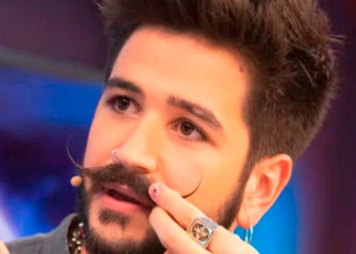 El cantante Camilo explica el origen de su 