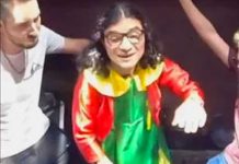 «De actriz a DJ»: La «Chilindrina» reaparece en una discoteca "De actriz a DJ": La "Chilindrina" reaparece en una discoteca