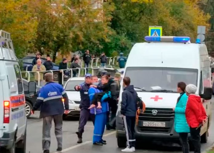 Fallecen 11 niños en un ataque armado en escuela de Izhevsk en Rusia