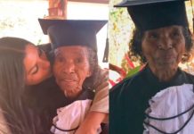 Graduación simbólica a su tía que siempre soñó con ser abogada Realiza graduación simbólica a su tía que siempre soñó con ser abogada