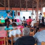 Encuentro con protagonistas que trabajan productos lácteos en Granada Encuentro con protagonista que elaboran de productos lácteos en Granada