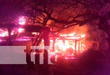 Sinvergüenzas ocupaban vivienda como guarida y la incendian en Bluefields Sinvergüenzas ocupaban vivienda como guarida y la incendian en Bluefields