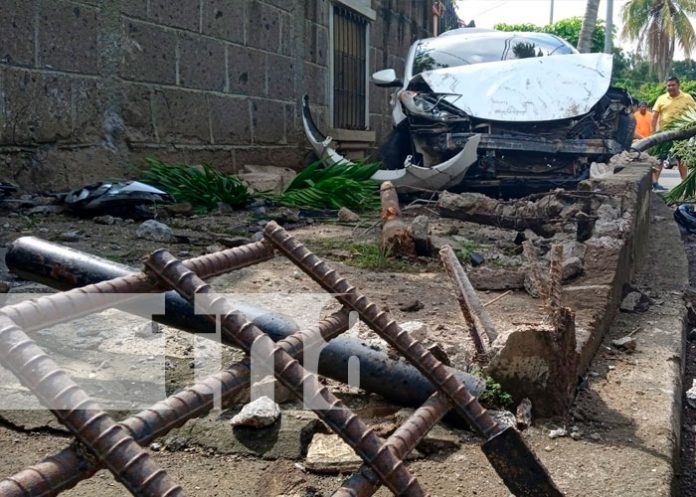 ¡A centímetros de la muerte! Hombre se salva de ser atropellado en Managua