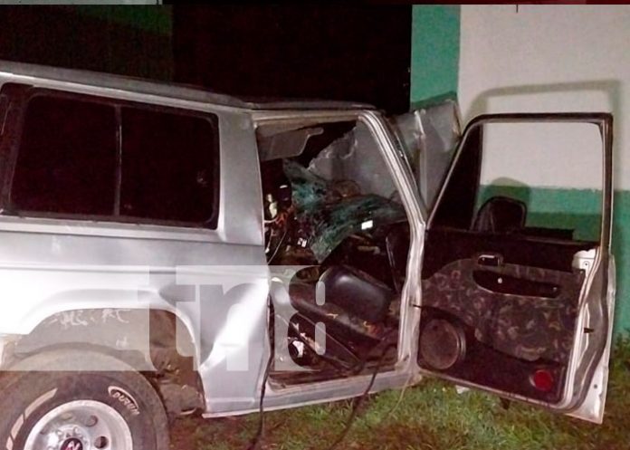 Fuerte accidente de tránsito deja un muerto y varios lesionados en Tipitapa
