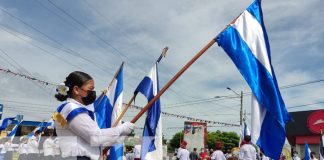 Desfile patrio en Nicaragua conmemorando la Batalla de San Jacinto en Bello Horizonte, Managua
