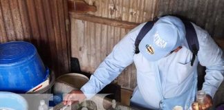 Guerra de zancudos es permanente en un barrio de Managua