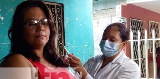 Pobladores de comarca Pochocuape en Managua se vacunan contra el COVID-19