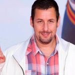 «De manteles largos» Adam Sandler llega a su cumpleaños número 56 Adam Sandler cumple 56 años en medio del éxito