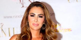 Ninel combinó su atuendo con lentes de Sol y pulseras
