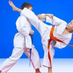 Conoce los beneficios en los niños al practicar artes marciales Las artes marciales brindan a los niños disciplina