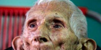 El anciano murió en el asilo debido a la tristeza