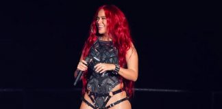 Karol G puso el toque sensual con su pantalón