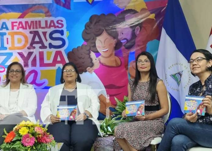 Presentan la Cartilla 