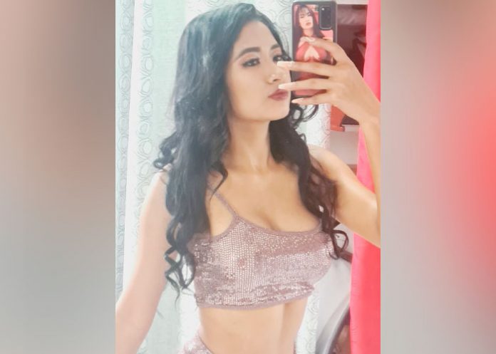 china-33 La Chinita de Costa Azul se hizo una grandiosa sesión de fotos