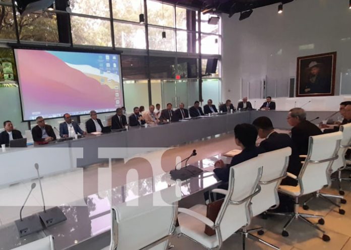 Encuentro de los ministros de Nicaragua con el Partido Comunista de China