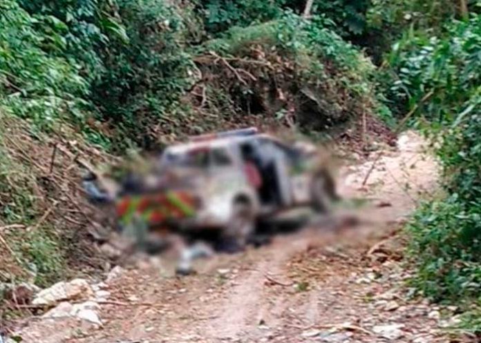 Sangrienta emboscada deja al menos ocho policías muertos en Colombia