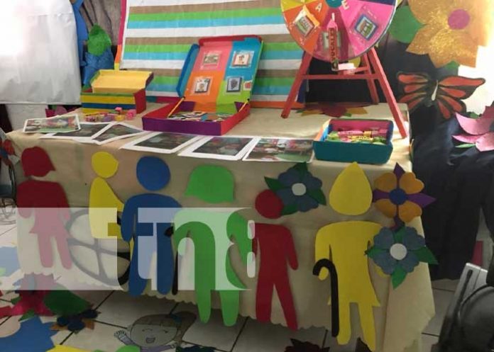 docente-primaria-11 Certamen del MINED Nicaragua por docentes de primaria