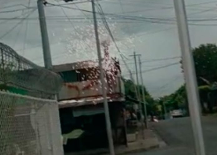 energia-3 Cortocircuito en tendido eléctrico deja sin energía el barrio Venezuela