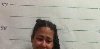 Le corta el cuello a sus hijos y lo transmitió en "face" en Nueva Orleans