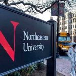 Un herido dejó la explosión de un paquete en la universidad en Boston Un herido dejó la explosión de un paquete en la universidad en Boston