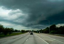 Apocalíptico huracán Ian ya está azotando con lluvias Los Cayos de Florida