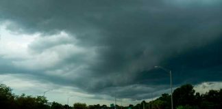 Apocalíptico huracán Ian ya está azotando con lluvias Los Cayos de Florida