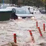 Apocalípticos aguaceros en Grecia dejan las calles convertidas en ríos Apocalíptica tormenta en Grecia deja las calles convertidas en ríos