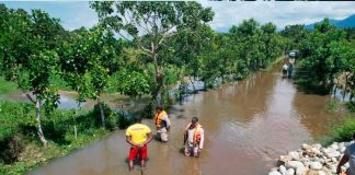 Varios municipios al norte de Honduras bajo alerta roja por crecida de ríos