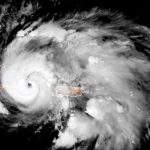 Tras azotar Puerto Rico, huracán Fiona llega a República Dominicana