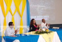Pastores del DIII de Managua oran por continuidad de autoridades edilicias Autoridades edilicias en encuentro con pastores de Managua