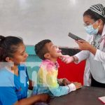 Atención de clínica móvil en Jocote Dulce, Distrito I de Managua