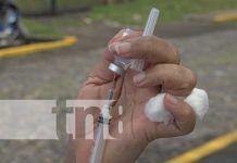 Refuerzo de vacunación contra el COVID-19 en León y Jinotega Vacunación contra el COVID-19 en León y Jinotega