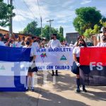 Colegios el Distrito III y IV de Managua desfilan en saludo a las fiestas patrias Colegios del Distrito III y IV de Managua desfilan en saludo a las fiestas patrias