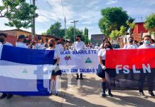 Colegios el Distrito III y IV de Managua desfilan en saludo a las fiestas patrias Colegios del Distrito III y IV de Managua desfilan en saludo a las fiestas patrias