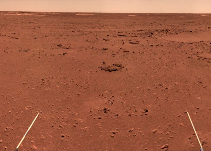 Encuentran un océano en Marte