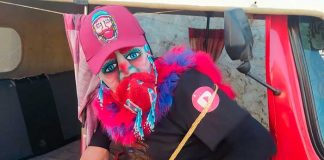 "Youtuber" muere acribillado frente a su esposa e hijo en México