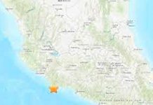 Angustiante terremoto de magnitud 7.7 en México deja un muerto Angustiante terremoto de magnitud 7.7 en México deja un muerto