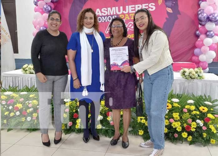 Reconocimiento a mujeres ejemplares en Nicaragua
