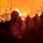 Espeso humo de incendio forestal «se traga» a Oregón, Estados Unidos Espeso humo de incendio forestal "se traga" a Oregon, Estados Unidos