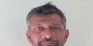 Desquiciado padre quemó vivo a su hijo en Pakistán por no hacer la tarea