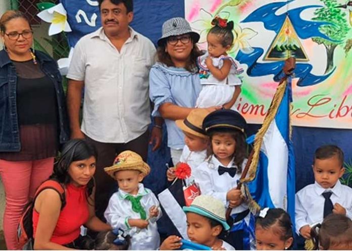 Celebramos la Patria Libre y capitalizamos a mujeres