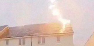 ¡Qué salados! Cae rayo en su casa recién construida en Reino Unido