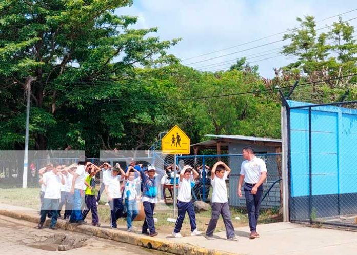 Familias de Somoto, Rivas, Boaco y Nueva Segovia participan en el Ejercicio multi-amenazas