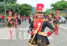 Estudiantes del Distrito II de Managua desfilan en saludo al mes patrio Estudiantes del Distrito II de Managua desfilan en saludo al mes patrio